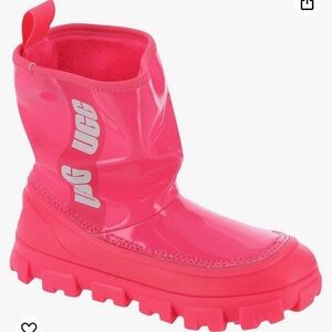 - Ugg Kid’s Classic Brellah-Mini Boot..Waterproof.Perfect for rain and snow